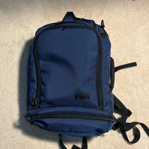 Tom Bihn Techonaut 30